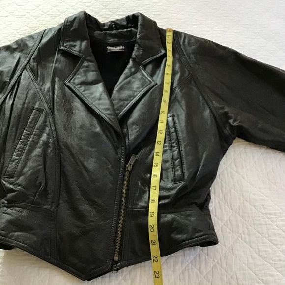 Vintage Wilsons Black Leather Moto Jacket Thinsulate Tie Up Back Biker Coat Sz S - Picture 8 of 10